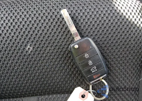 2019 Kia Optima Lx z USA, uszkodzony, nr VIN 5XXGT4L31KG299938